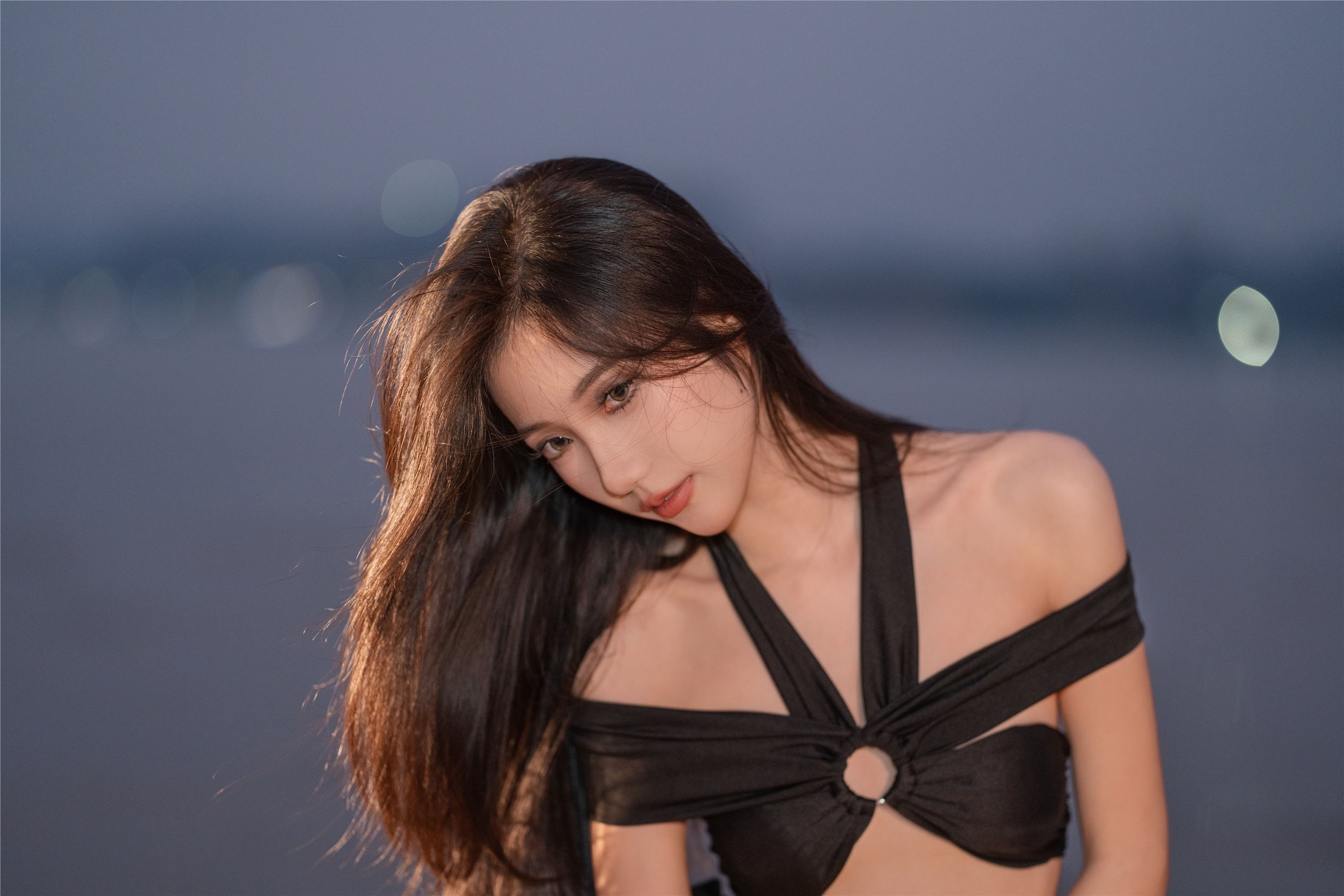 YITUYU艺图语 2025.01.06 夜幕下的海边少女 o1ne万
